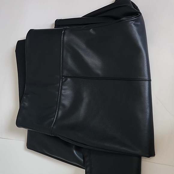 NINE WEST FAUX LEATHER  LEGGINGS/ SIZE  L - Picture 11 of 11